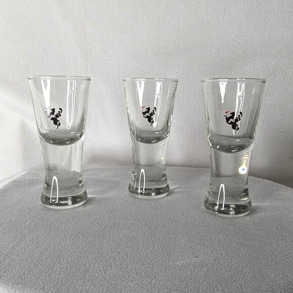 Rémy Martin Cognac Shot Glasses Set of 3 Collectible Promotional Barware - Picture 1 of 3